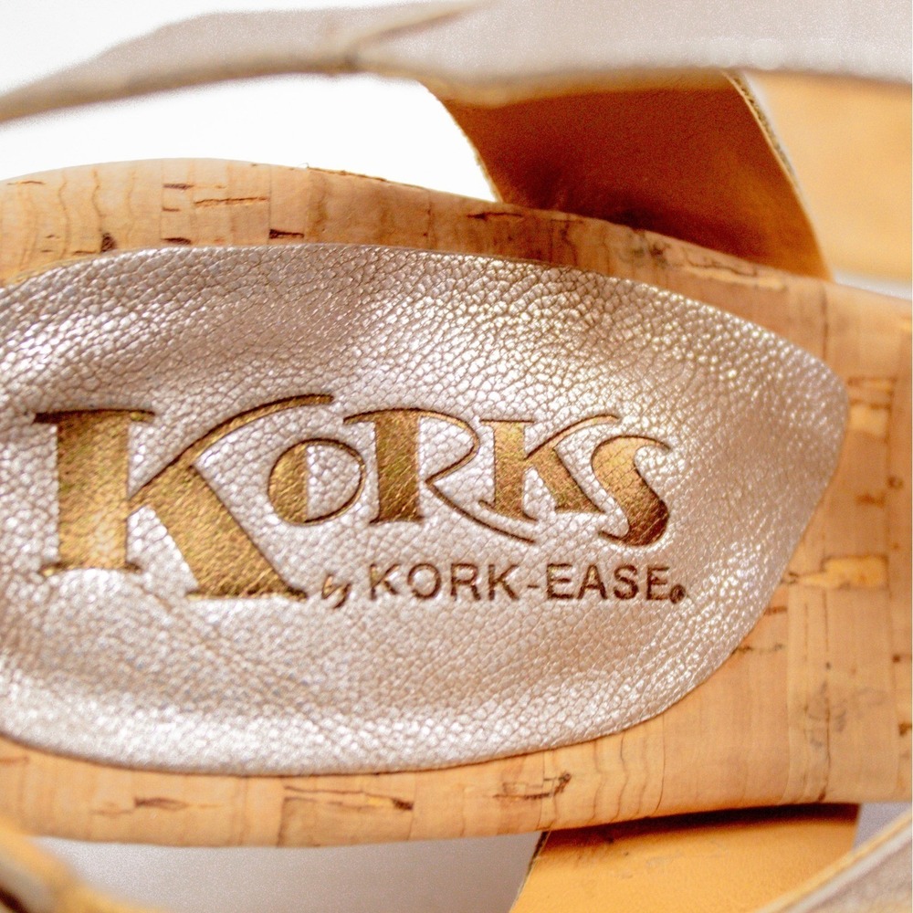 Kork- Ease Nedra Leather Wedge 7 Metallic Gold Korks - Picture 12 of 14